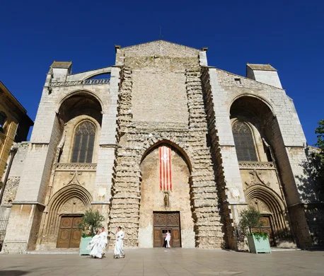 Basilique Sainte Marie Madeleine à Saint-Maximin Basilique Sainte Marie Madeleine à Saint-Maximin